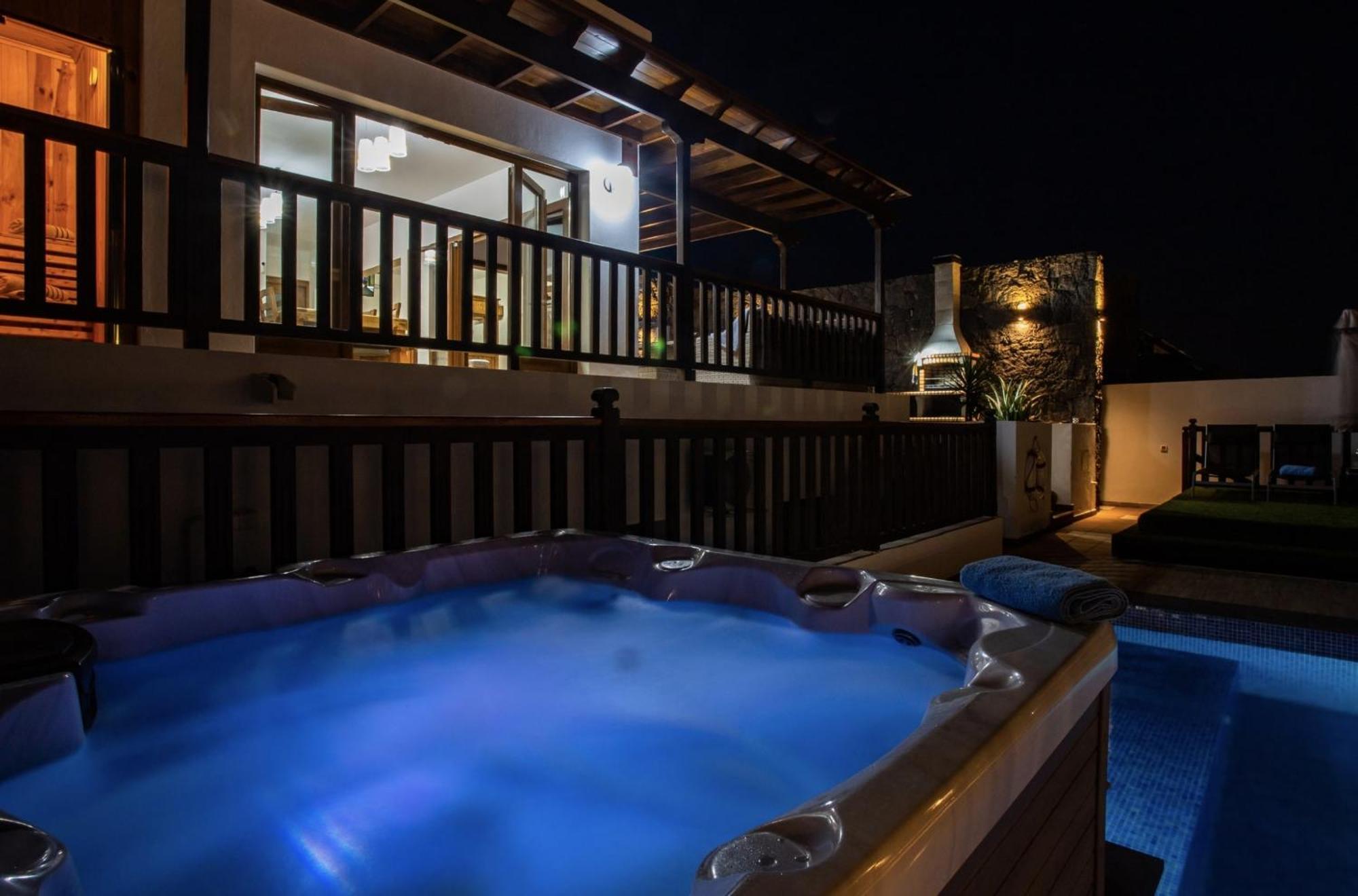 Villa Casa Blanca Плайя-Бланка Екстер'єр фото